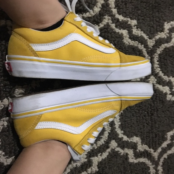 Vans - Picture 3 of 4
